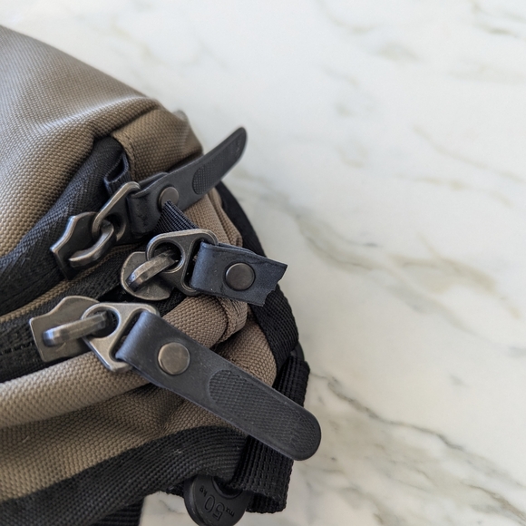 Nike Bag shoulder/fanny - Picture 5 of 5